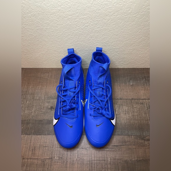 Nike Vapor Edge Pro 2 “Game Royal Blue”
- Size: 10.5 Men. - Picture 2 of 8